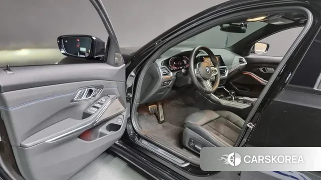 BMW 3 Series (G20) id 3329704 из Кореи 20