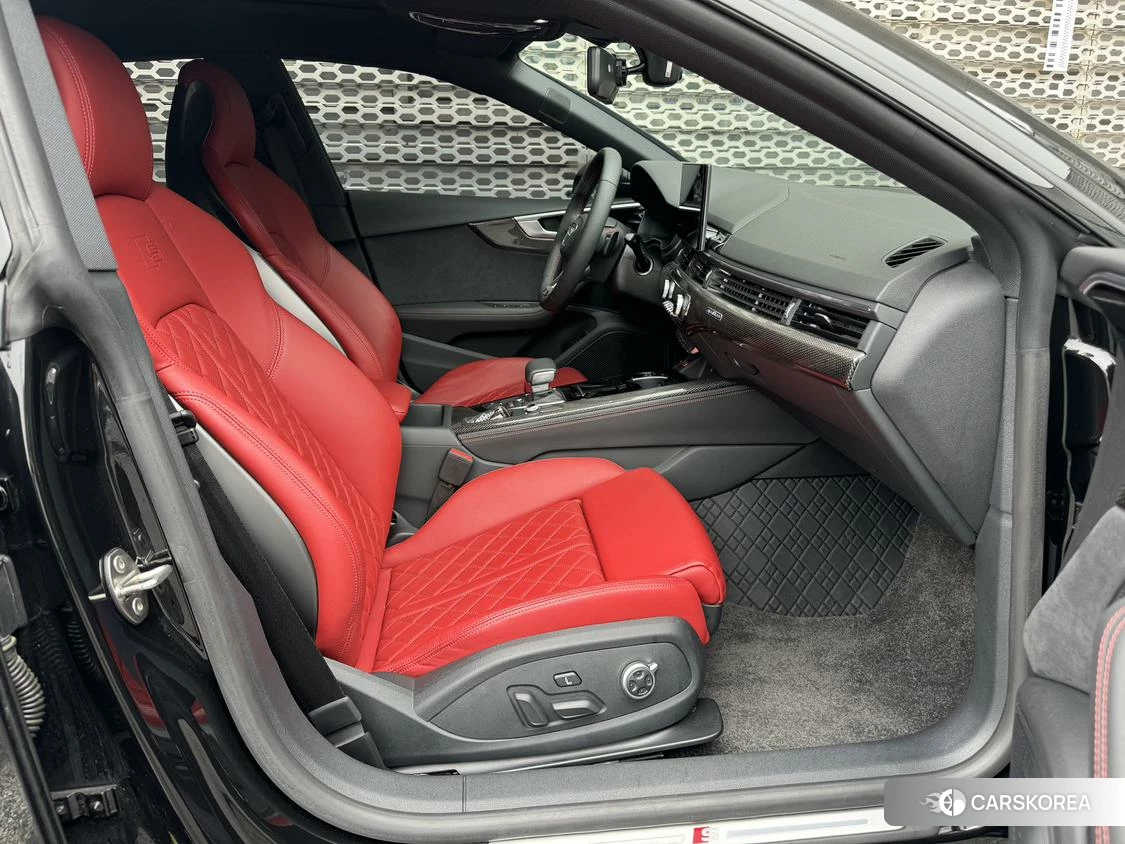 Audi S5 id 4515190 из Китая 20