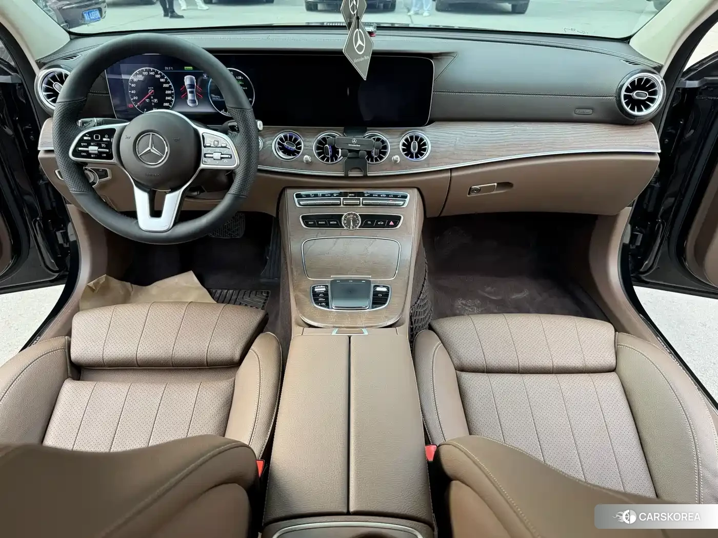 Mercedes-Benz E-Class id 4629453 из Китая 20