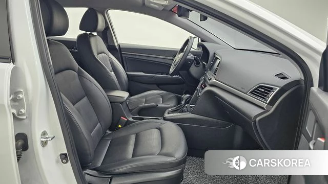 Hyundai Avante AD id 4596255 из Кореи 30