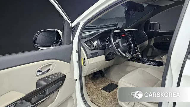 Kia The New Carnival id 3509602 из Кореи 20