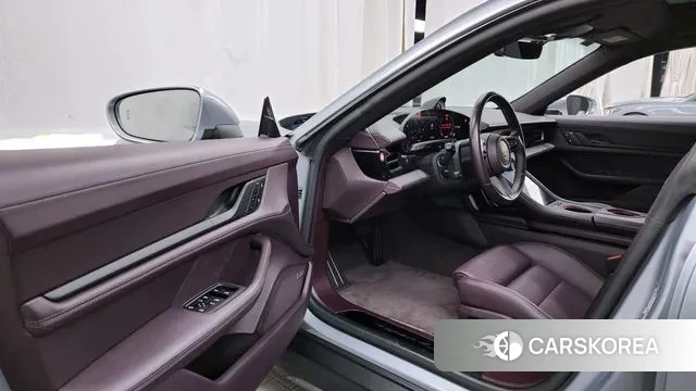 Porsche Taycan id 3438023 из Кореи 20