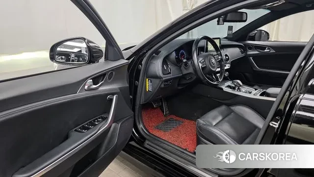 Kia Stinger id 3708912 из Кореи 20