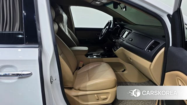 Kia The New Carnival id 3966385 из Кореи 20