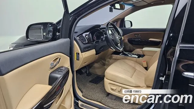 Kia The New Carnival id 2922849 из Кореи 20