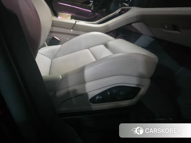 Porsche Taycan id 4337956 из Кореи 20