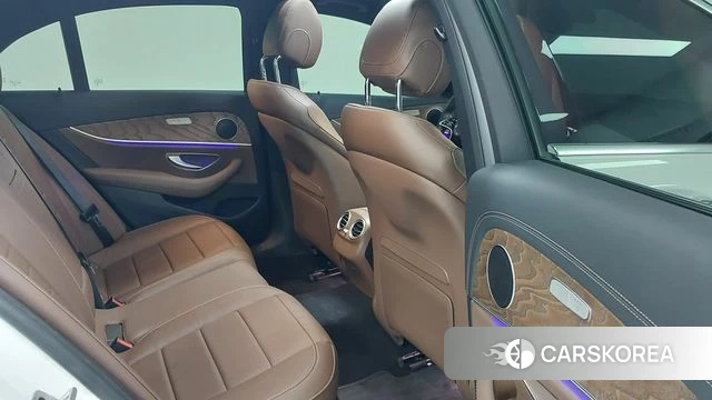Mercedes-Benz E-Class W213 id 4528261 из Кореи 20