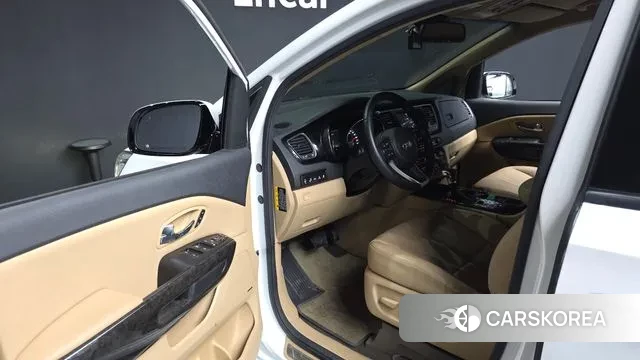 Kia The New Carnival id 3742552 из Кореи 20