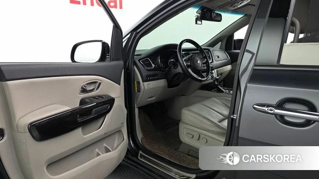 Kia The New Carnival id 4923797 из Кореи 20