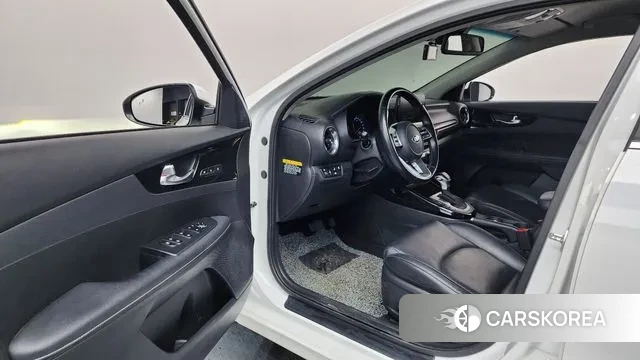 Kia Come New K3 id 3616862 из Кореи 20