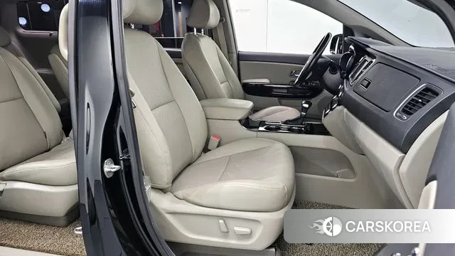 Kia The New Carnival id 3568723 из Кореи 20