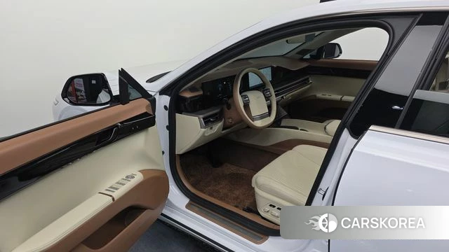 Hyundai Grandeur Hybrid (GN7) id 3934439 из Кореи 20