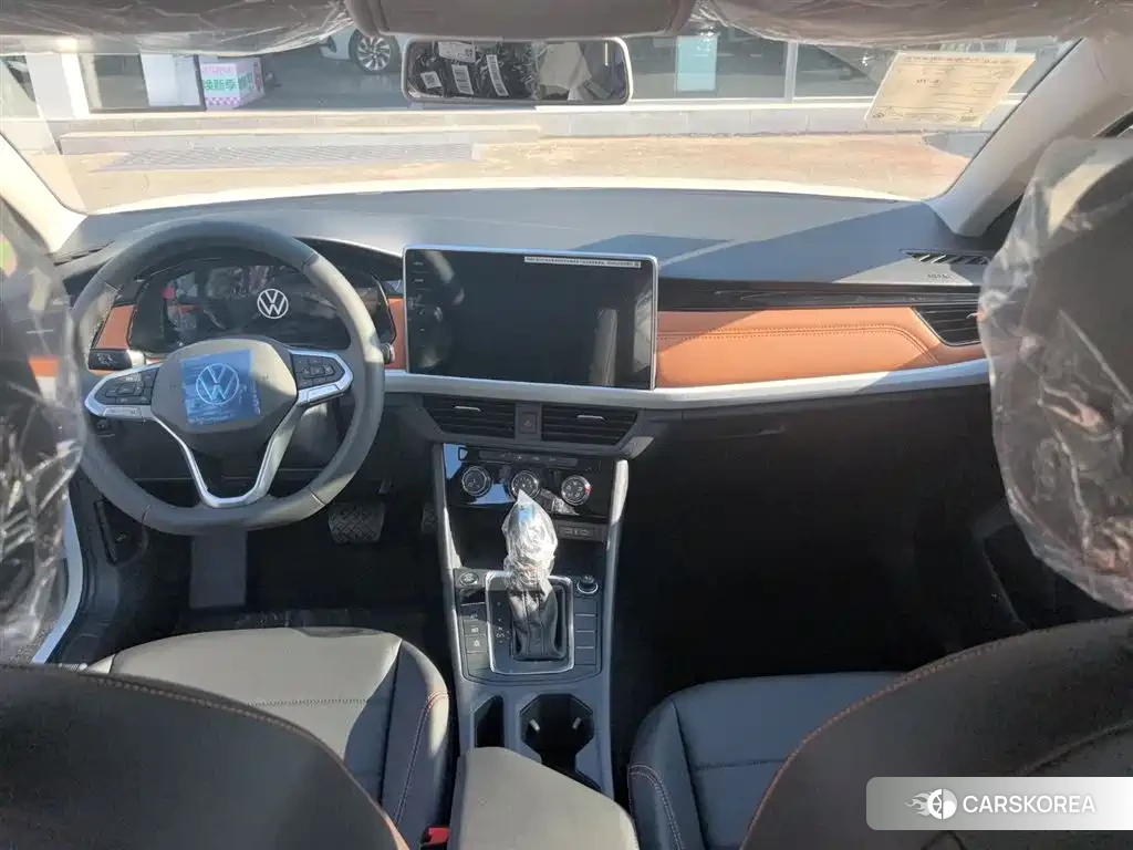 Volkswagen Bora id 4570738 из Китая 34