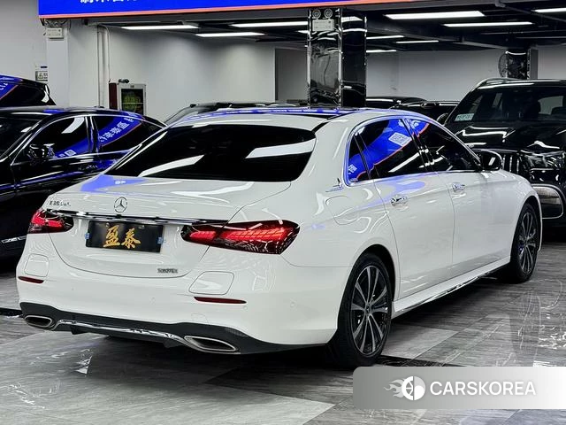Mercedes-Benz E-class PHEV id 4349000 из Китая 17