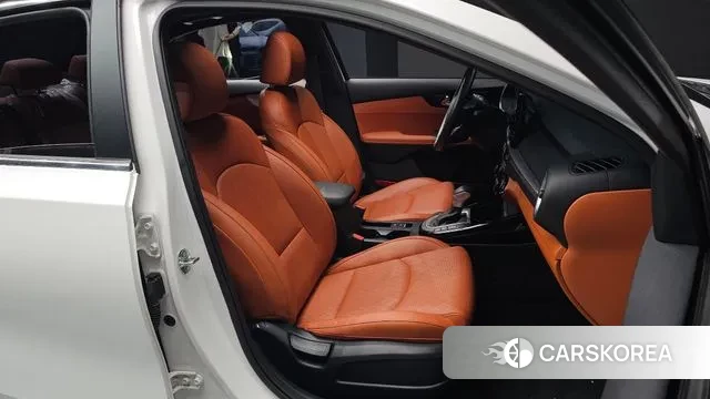 Kia The New K3 2nd generation id 3031966 из Кореи 20