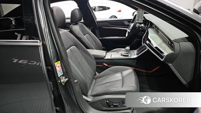 Audi A6 (C8) id 3892423 из Кореи 20