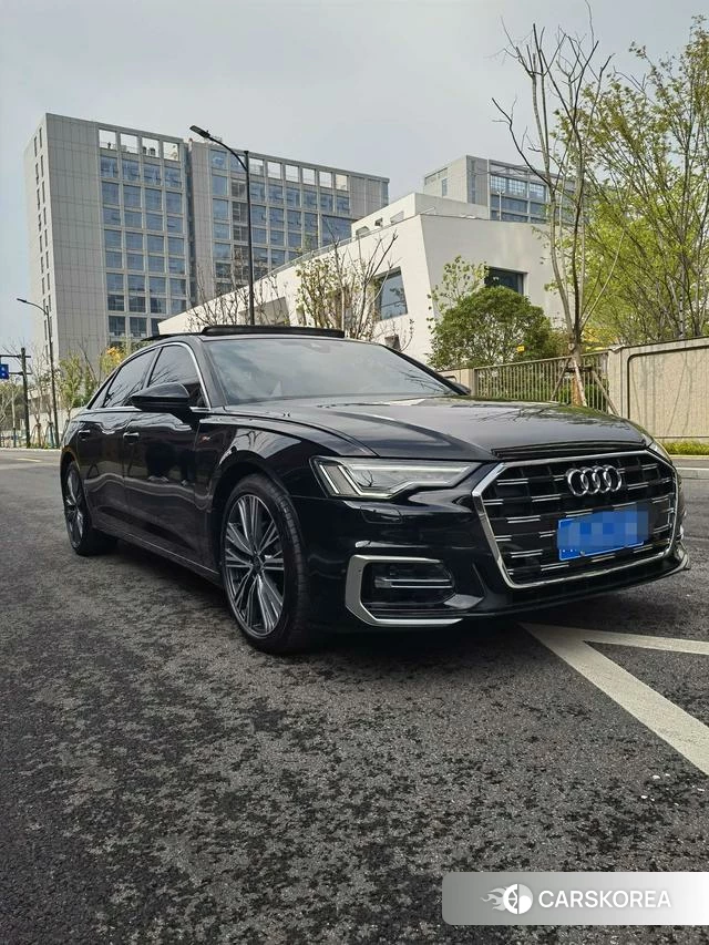 Audi A6L id 4272860 из Китая 21