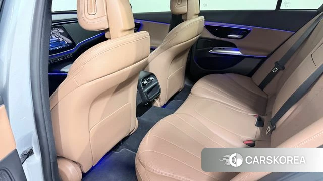 Mercedes-Benz E-Class W214 id 4571348 из Кореи 20