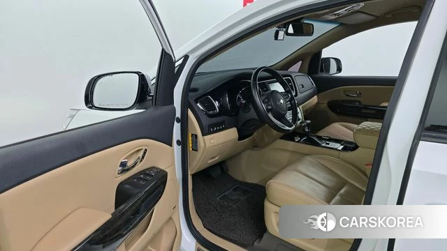 Kia The New Carnival id 4581550 из Кореи 34