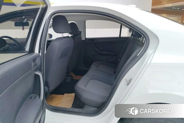 Volkswagen Santana id 3768853 из Китая 17
