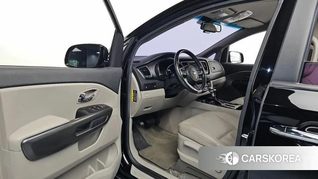 Kia The New Carnival id 4765294 из Кореи 32