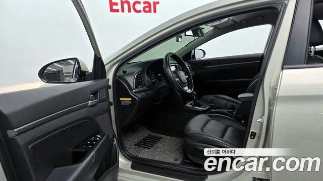 Hyundai Avante AD id 2213618 из Кореи 20