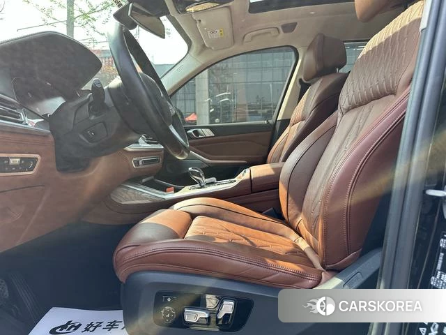 BMW X7 id 4258575 из Китая 19