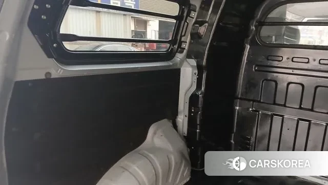 Hyundai The New Grand Starex id 3681715 из Кореи 13