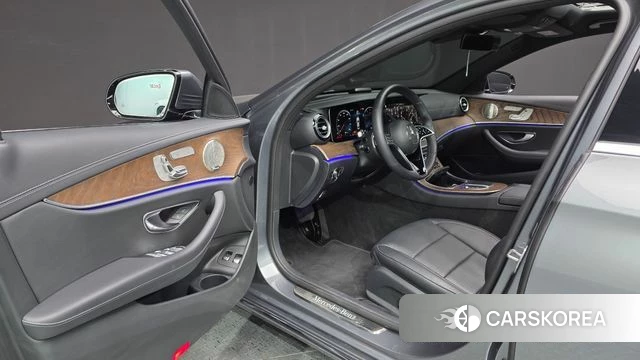 Mercedes-Benz E-Class W213 id 4195918 из Кореи 35