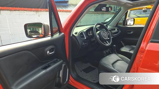Jeep Renegade id 4530575 из Кореи 34