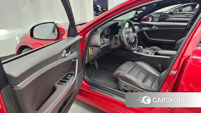 Kia Stinger id 2995168 из Кореи 20