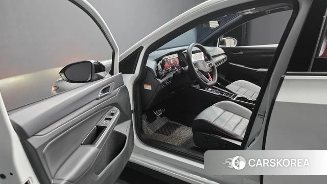 Volkswagen Golf 8th Generation id 3902775 из Кореи 20