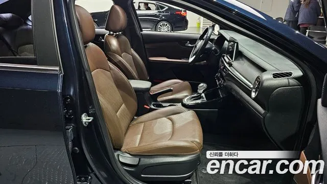 Kia Come New K3 id 2259359 из Кореи 20