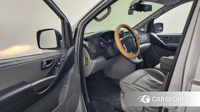 Hyundai The New Grand Starex id 3568370 из Кореи 20
