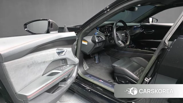 Audi RS e-Tron GT id 4315981 из Кореи 20