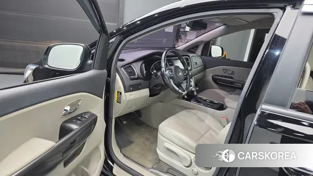 Kia The New Carnival id 3563185 из Кореи 20