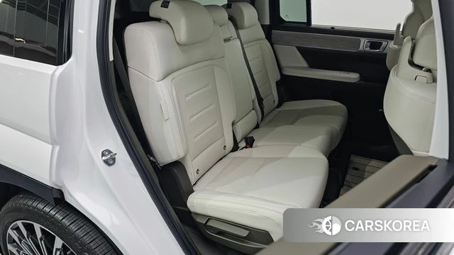 Hyundai Santa Fe (MX5) id 4879723 из Кореи 32