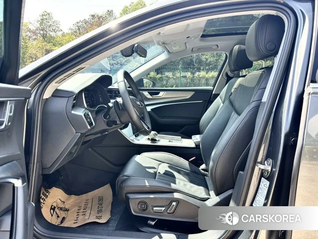 Audi A6L id 3920140 из Китая 26