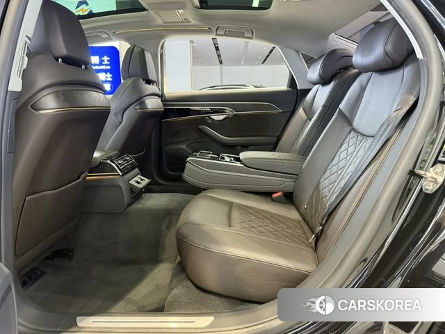 Audi A8 id 4320787 из Китая 11