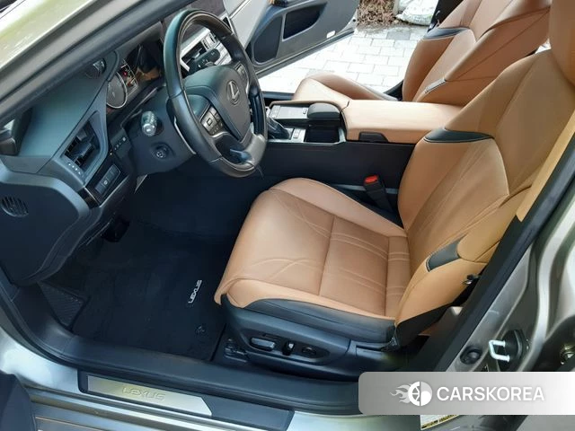 Lexus ES300h 7th generation id 3923515 из Кореи 20