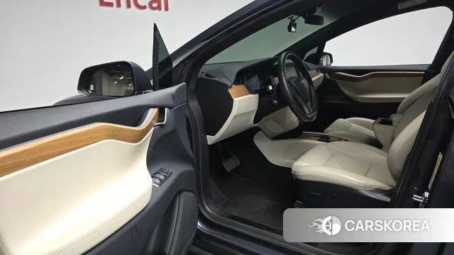 Tesla Model X id 4338789 из Кореи 38
