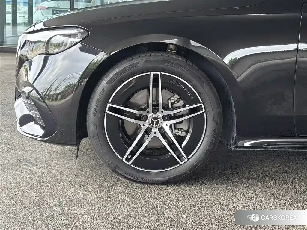 Mercedes-Benz E-Class id 4576396 из Китая 15