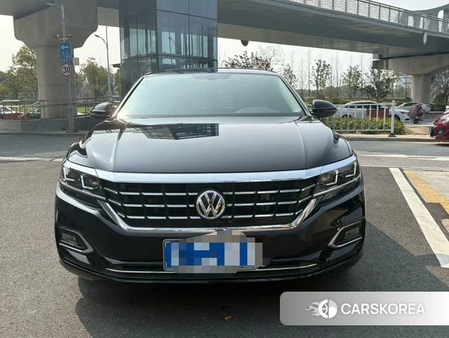 Volkswagen Passat id 4240840 из Китая 11