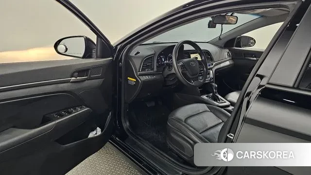 Hyundai Avante AD id 3066069 из Кореи 20