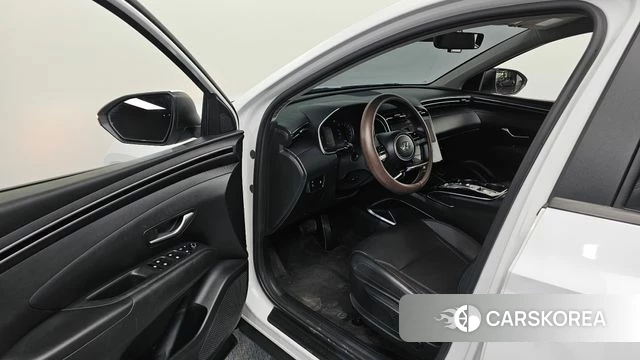 Hyundai Tucson (NX4) id 4202943 из Кореи 30