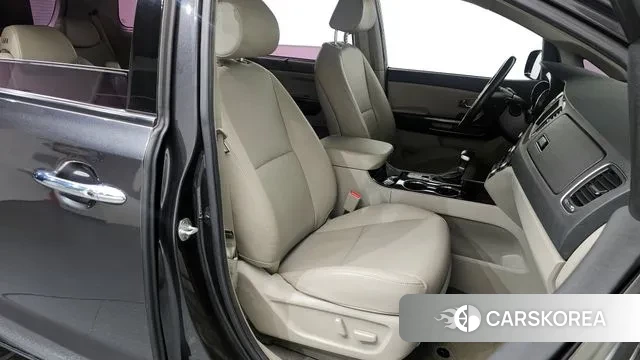 Kia The New Carnival id 3557378 из Кореи 20