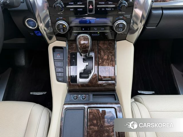 Toyota Elfa id 4213086 из Китая 18