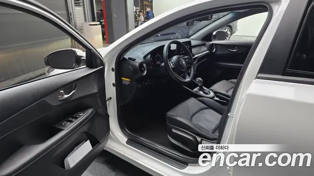 Kia Come New K3 id 2757257 из Кореи 20