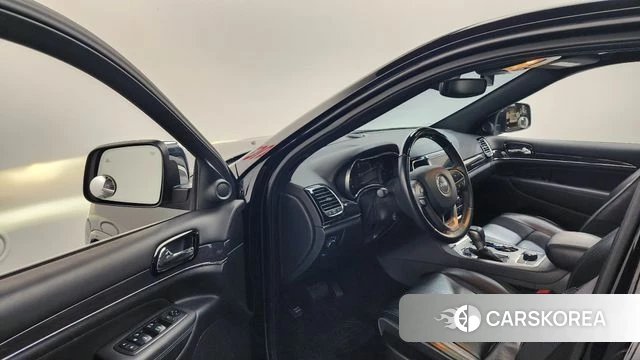 Jeep Grand Cherokee id 4203652 из Кореи 20