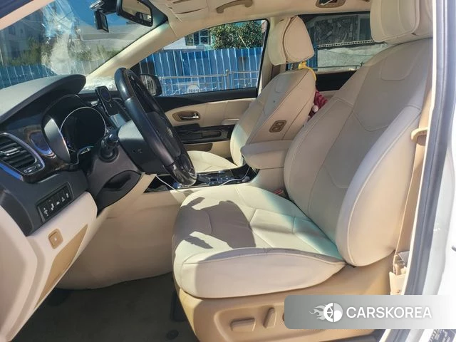 Kia The New Carnival id 3916937 из Кореи 20